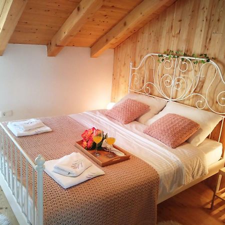Apartment Cernesa Ražanac 外观 照片