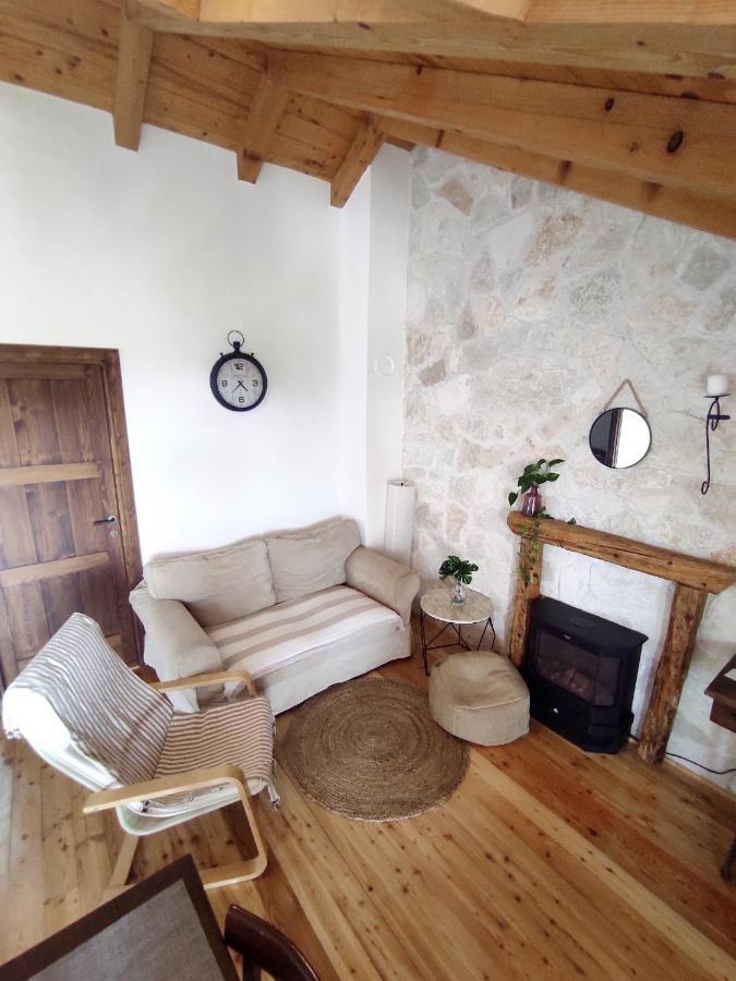 Apartment Cernesa Ražanac 外观 照片