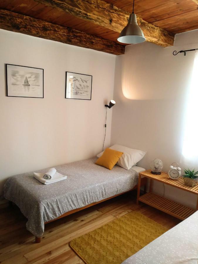 Apartment Cernesa Ražanac 外观 照片