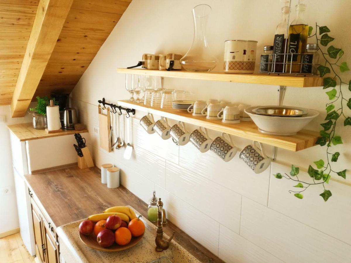 Apartment Cernesa Ražanac 外观 照片